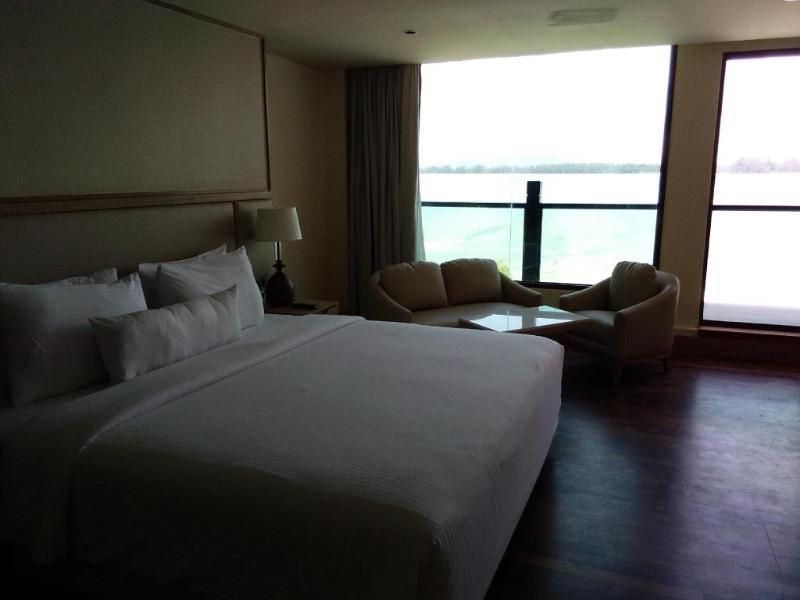 Royale Chulan Cherating Villa Экстерьер фото