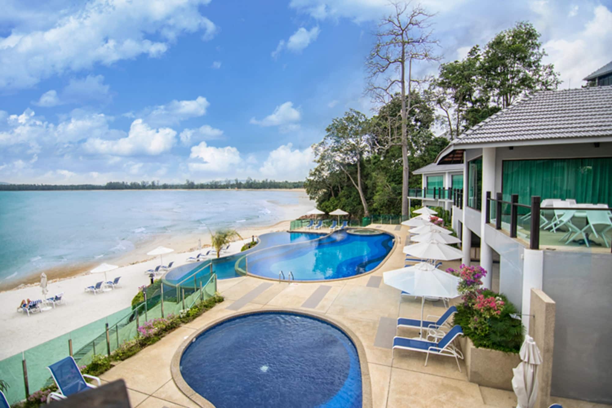 Royale Chulan Cherating Villa Экстерьер фото