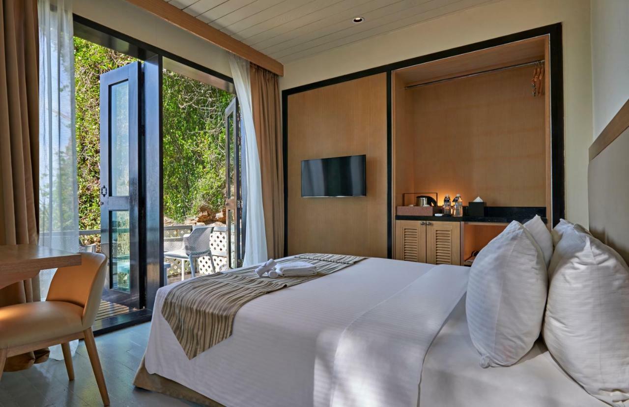 Royale Chulan Cherating Villa Экстерьер фото